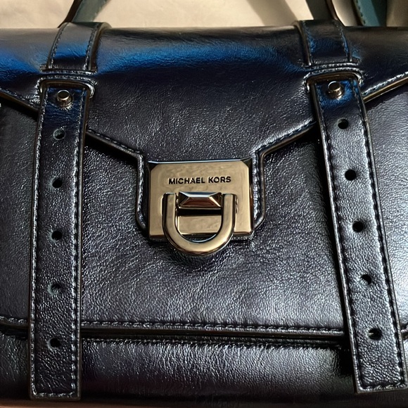 EUC Michael Kors Manhattan Crossbody Handbag Silver Blue metallic small $298 - Picture 2 of 10